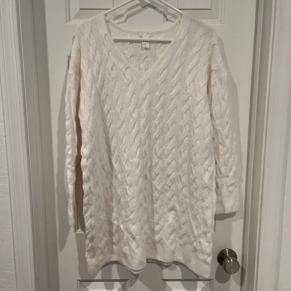 Oversized H&M Size Medium Chunky Ivory Rib Cable Knit Sweater Thick
